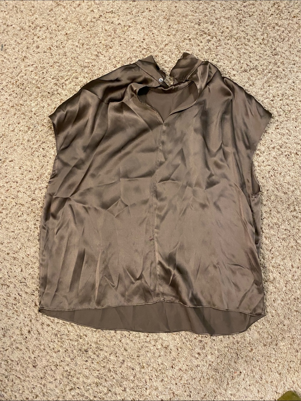 Satin V-Neck Cap Sleeveless Blouse in Olive
